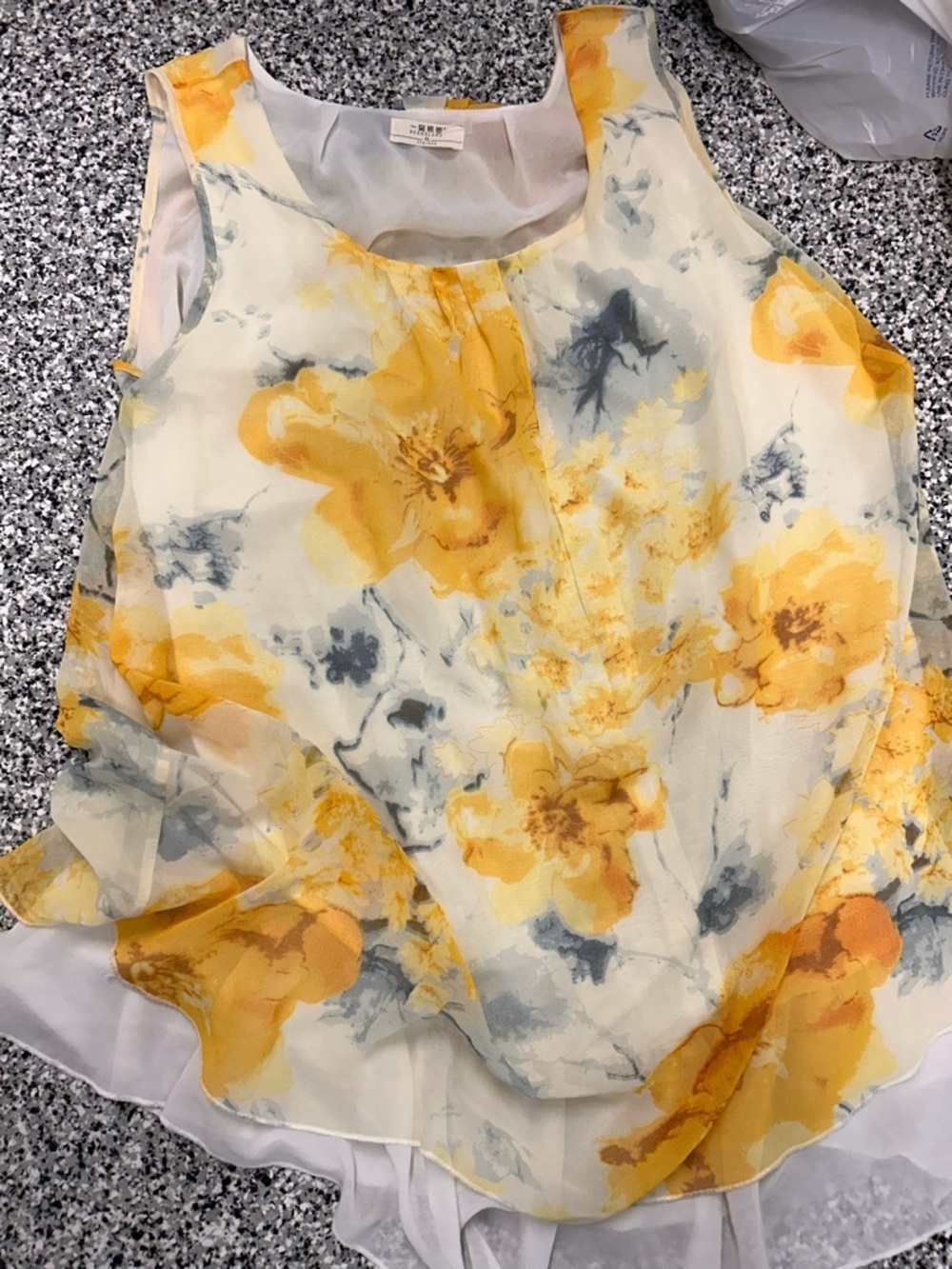 Bearsland Yellow & White Floral Sleeveless Chiffon Camisole maternity shirt
